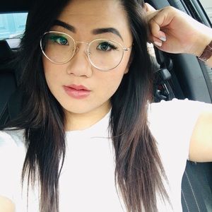 Meet your Posher, Carmen